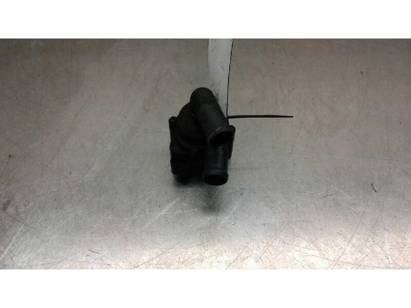 Recambio de bomba agua electrica para skoda superb combi (3t5) elegance referencia OEM IAM   