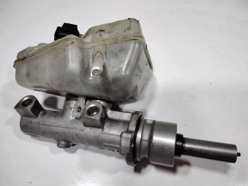 Recambio de bomba freno para ford mondeo berlina (ge) ambiente referencia OEM IAM 22407779  