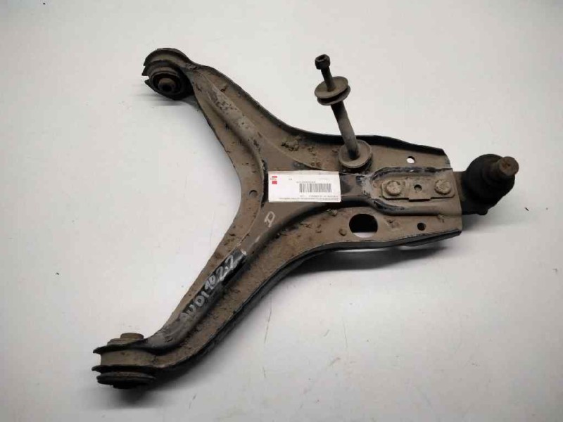 Recambio de brazo suspension inferior delantero derecho para audi 80/90 (811/813/853) 2.2 referencia OEM IAM   38714