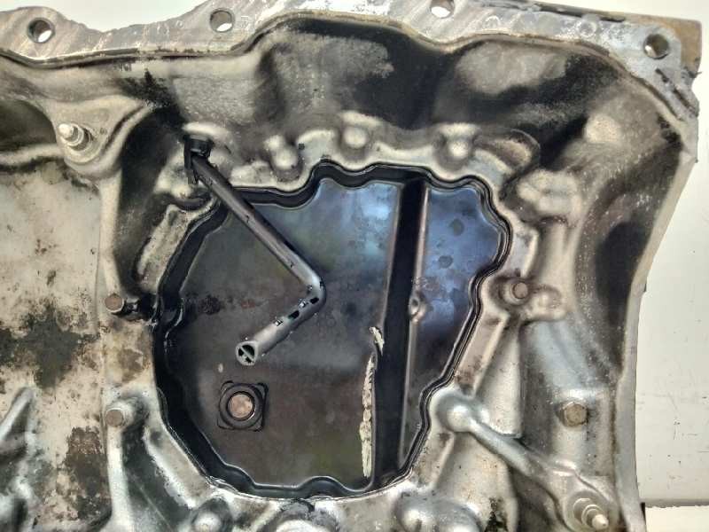 Recambio de carter para nissan x-trail (t32) 360 referencia OEM IAM 110179801R  