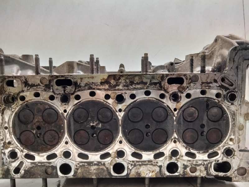 Recambio de culata para nissan x-trail (t32) 360 referencia OEM IAM 422RFDPA  