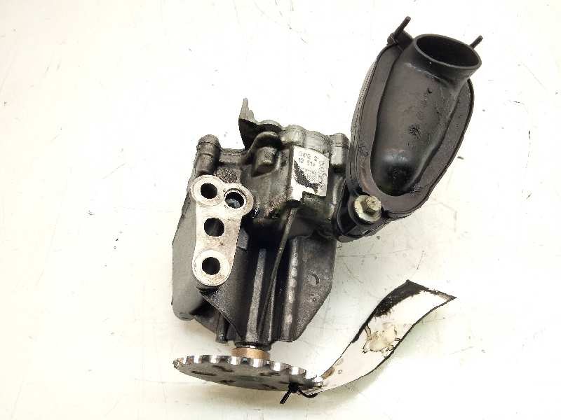 Recambio de bomba aceite para nissan x-trail (t32) 360 referencia OEM IAM 150001650R  