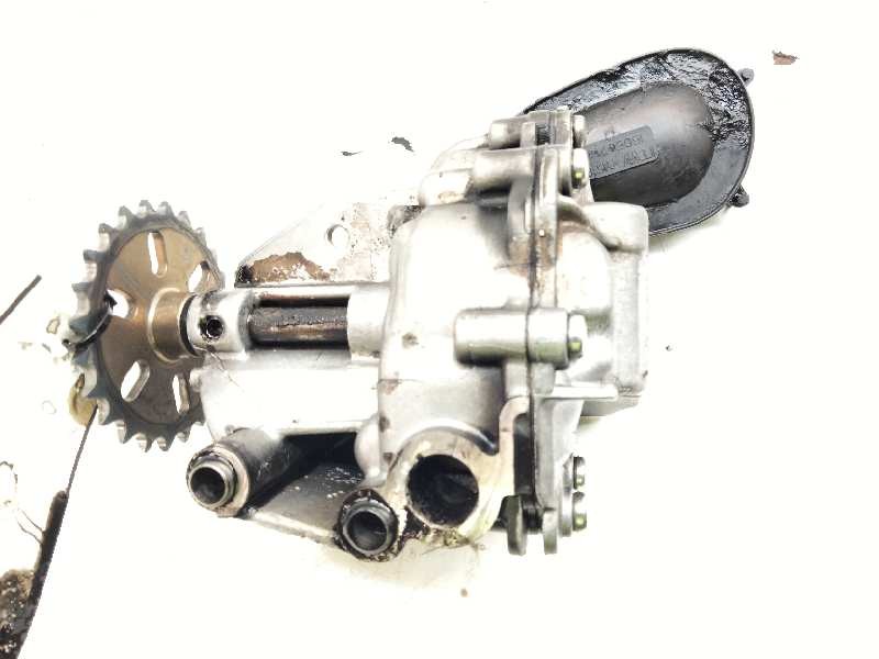 Recambio de bomba aceite para nissan x-trail (t32) 360 referencia OEM IAM 150001650R  