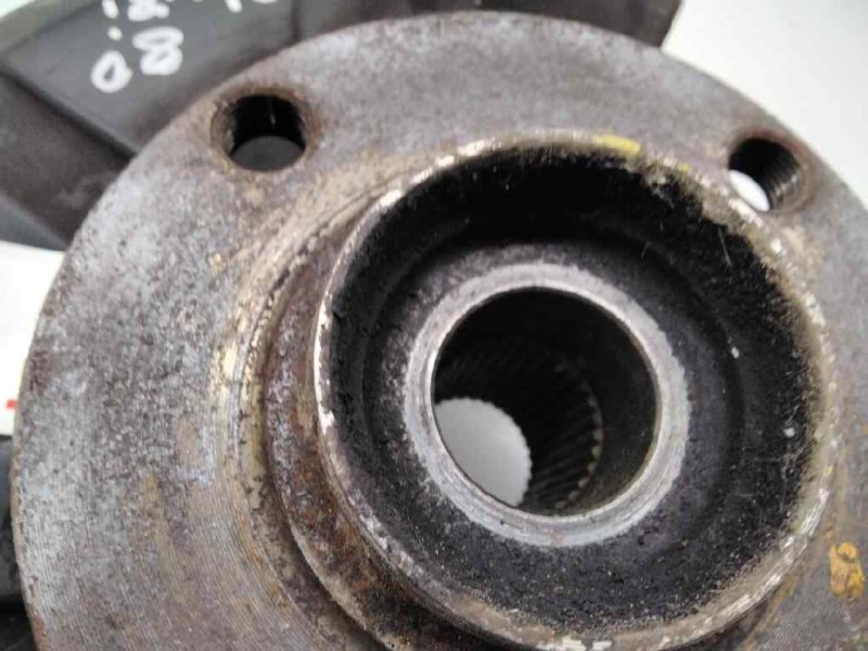 Recambio de mangueta delantera izquierda para audi 80/90 (893) 2.2 referencia OEM IAM   38724