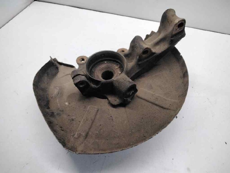 Recambio de mangueta delantera izquierda para audi 80/90 (893) 2.2 referencia OEM IAM   38724