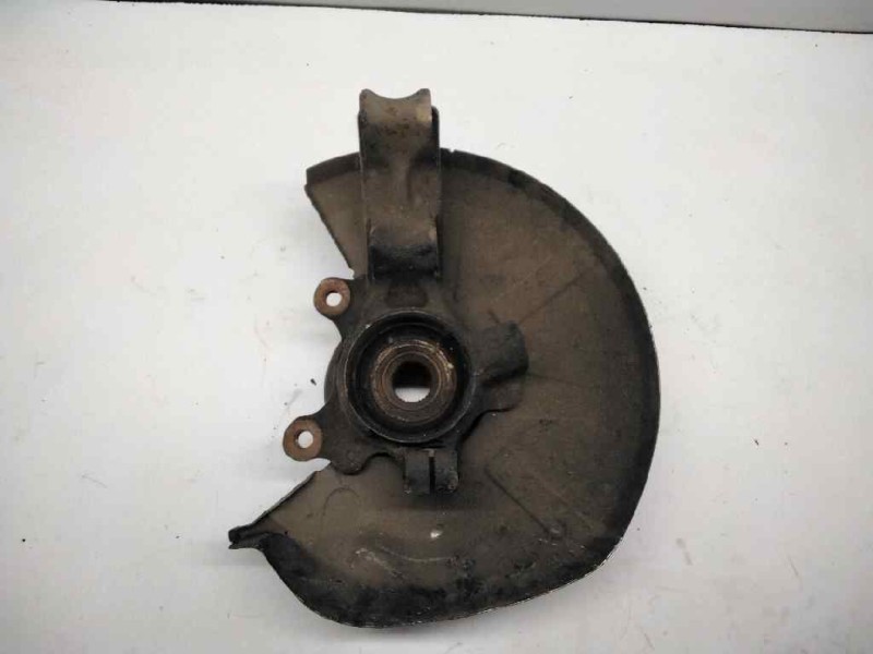 Recambio de mangueta delantera izquierda para audi 80/90 (893) 2.2 referencia OEM IAM   38724