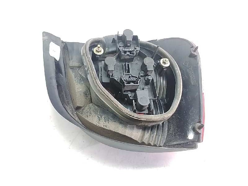 Recambio de piloto trasero derecho para renault scenic (ja..) 1.9 dci authentique referencia OEM IAM 7700428055  