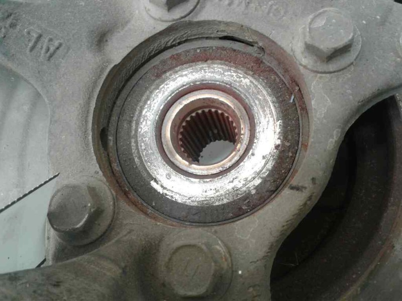 Recambio de mangueta delantera derecha para toyota auris touring sports (e18) hybrid active referencia OEM IAM   