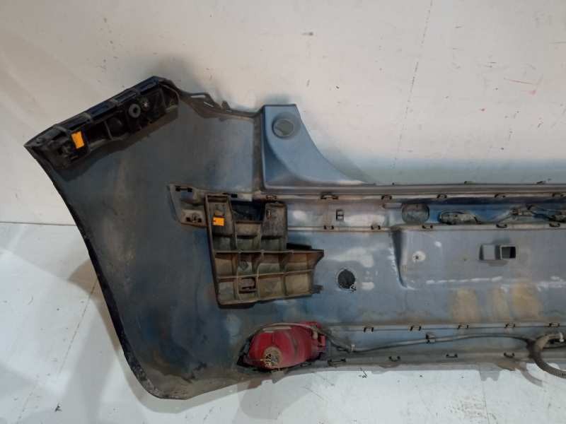 Recambio de paragolpes trasero para citroen c4 berlina lx referencia OEM IAM 7013W0  