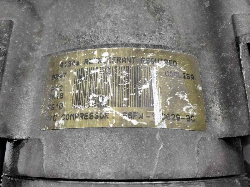 Recambio de compresor aire acondicionado para ford fiesta berlina (dx) trend referencia OEM IAM 86FW100629BC  