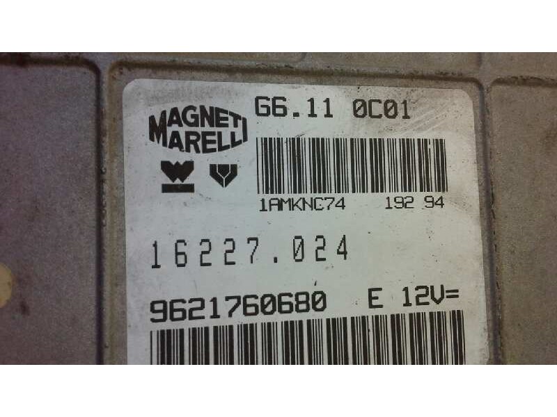 Recambio de centralita motor uce para peugeot 106 (s1) kid referencia OEM IAM G6110C01 174 
