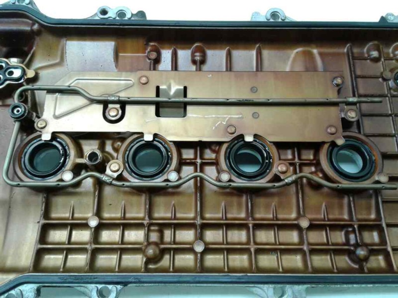 Recambio de tapa balancines para toyota auris touring sports (e18) hybrid active referencia OEM IAM   