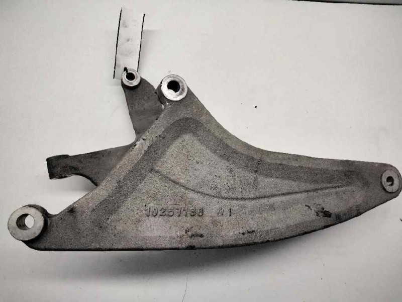 Recambio de soporte caja cambios superior para opel sintra gls referencia OEM IAM 10257136  