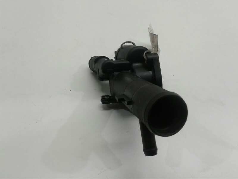 Recambio de caja termostato para renault clio ii fase ii (b/cb0) campus referencia OEM IAM 558758  