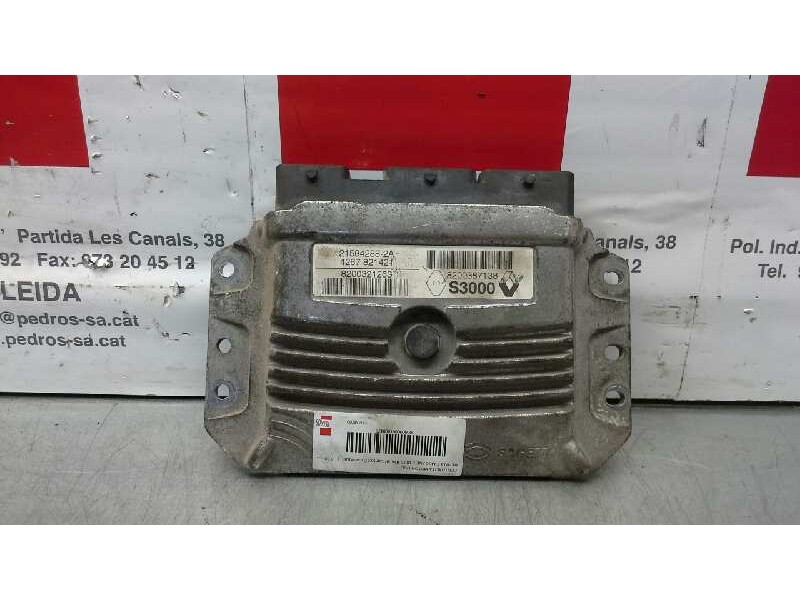 Recambio de centralita motor uce para renault megane ii berlina 3p confort dynamique referencia OEM IAM 8200387138 251 