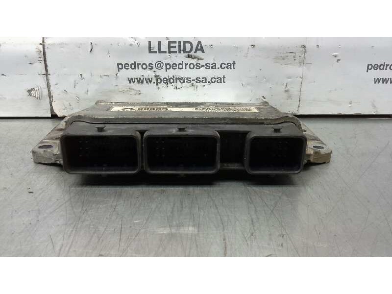 Recambio de centralita motor uce para renault megane ii berlina 3p confort dynamique referencia OEM IAM 8200387138 251 