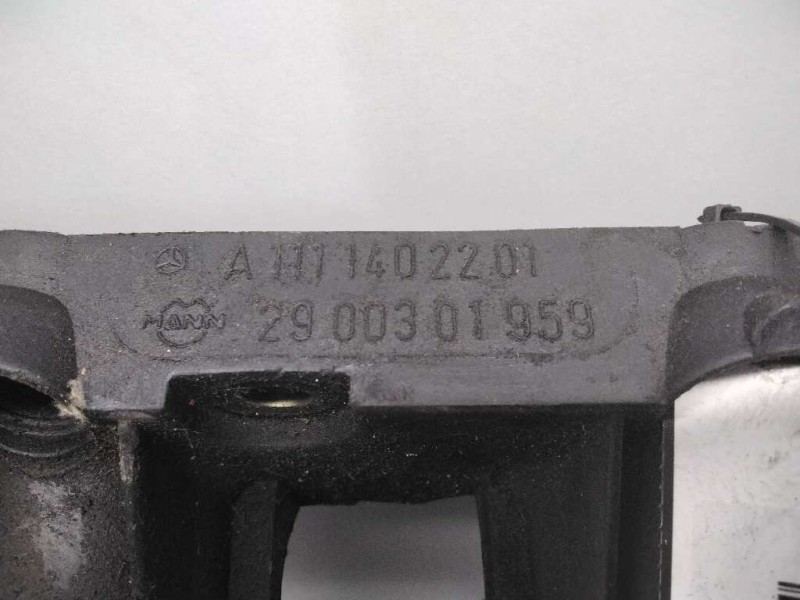 Recambio de colector admision para mercedes clase e (w210) berlina diesel referencia OEM IAM 1111402201  