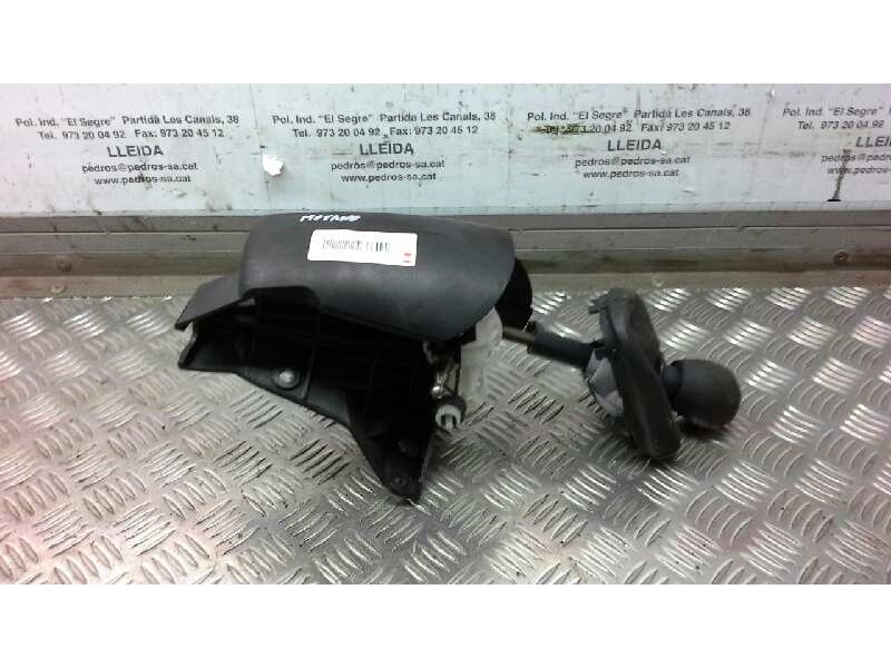 Recambio de palanca cambio para opel movano b kasten/combi gka l2h3 3,5t referencia OEM IAM 8200744935  