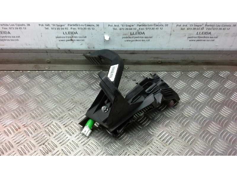 Recambio de pedal embrague para opel movano b kasten/combi gka l2h3 3,5t referencia OEM IAM   