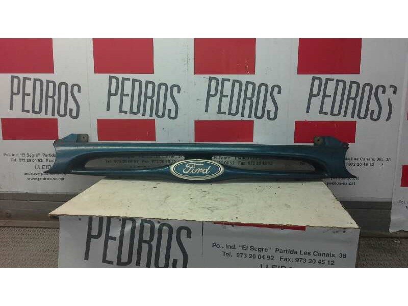Recambio de rejilla delantera para ford mondeo berlina/familiar (fd) 1.8 16v cat referencia OEM IAM   