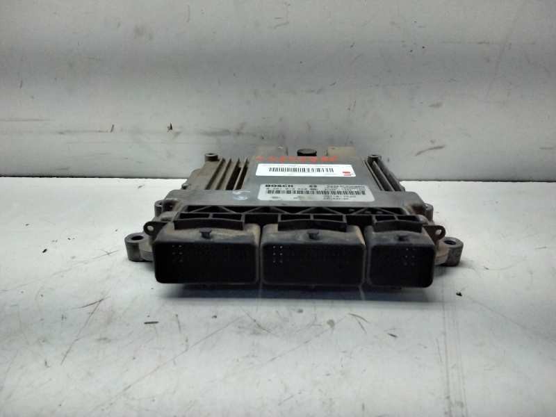 Recambio de centralita motor uce para renault trafic combi (ab 4.01) 2.0 dci diesel fap cat referencia OEM IAM 0281019840  