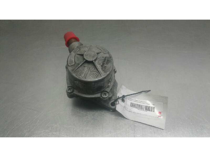 Recambio de depresor freno / bomba vacio para renault rapid/express (f40) 1.9 diesel referencia OEM IAM 8200031420 MOTOFIDES 392