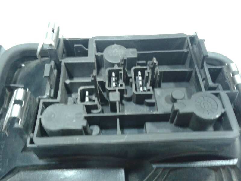 Recambio de piloto trasero derecho interior para citroen xantia berlina referencia OEM IAM   3930