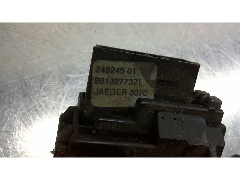 Recambio de mando limpia para citroen xantia berlina 1.6 referencia OEM IAM   3937