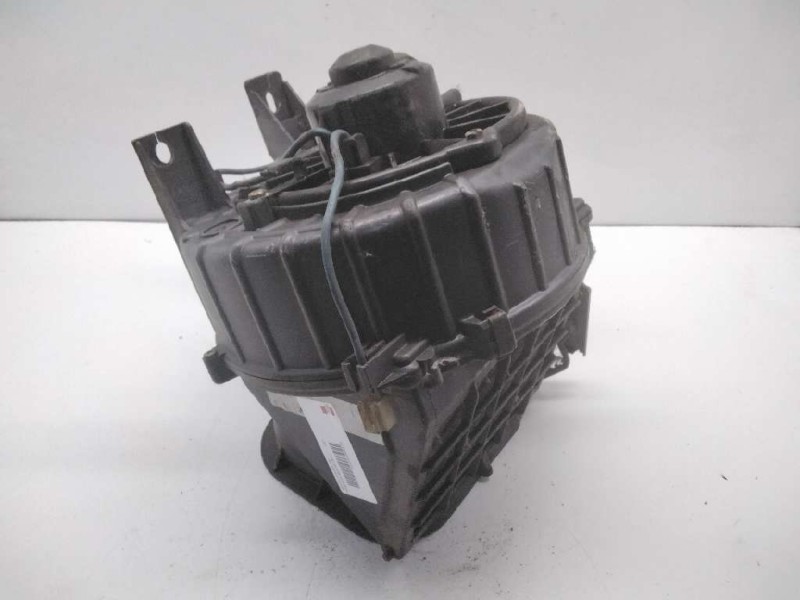 Recambio de motor calefaccion para mazda 323 berlina (bd1) referencia OEM IAM 1162008001  
