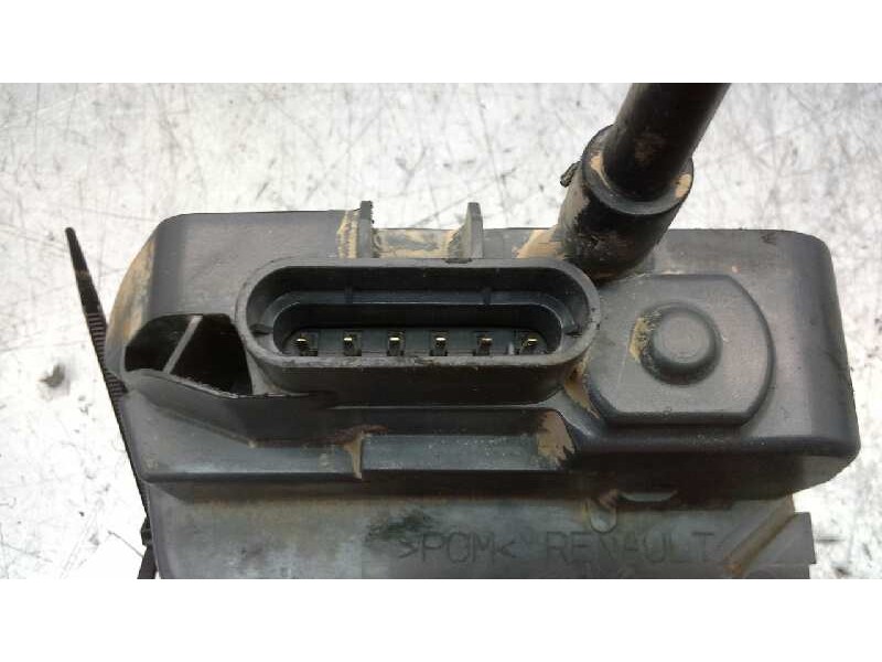 Recambio de cerradura puerta trasera derecha para renault scenic ii confort dynamique referencia OEM IAM 8200119332  