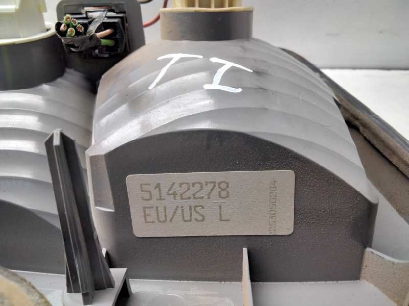 Recambio de piloto trasero izquierdo porton para saab 9-5 familiar 2.0 t vector referencia OEM IAM 5142278  