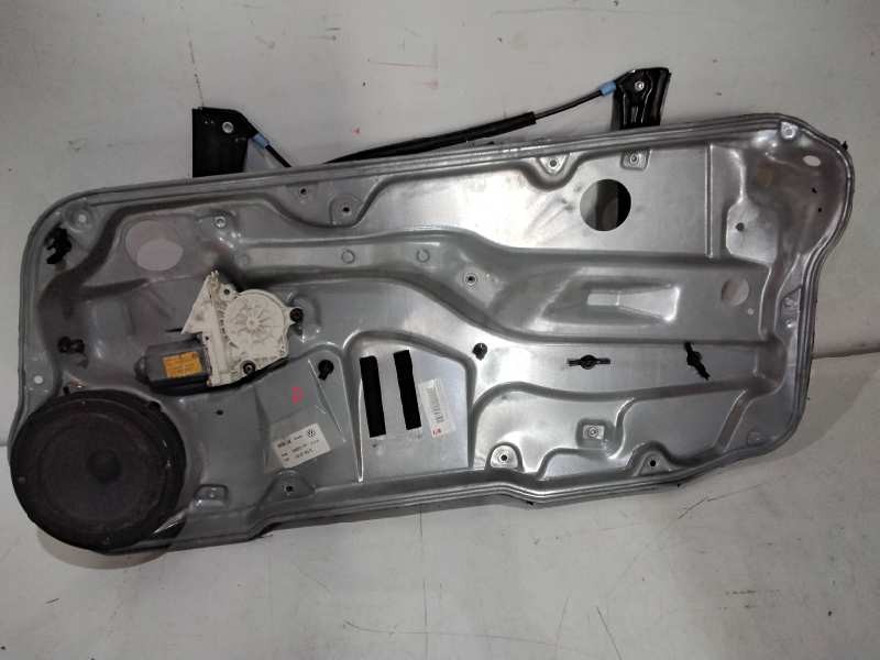 Recambio de elevalunas delantero derecho para volkswagen golf iv berlina (1j1) conceptline referencia OEM IAM 1J3837462H  