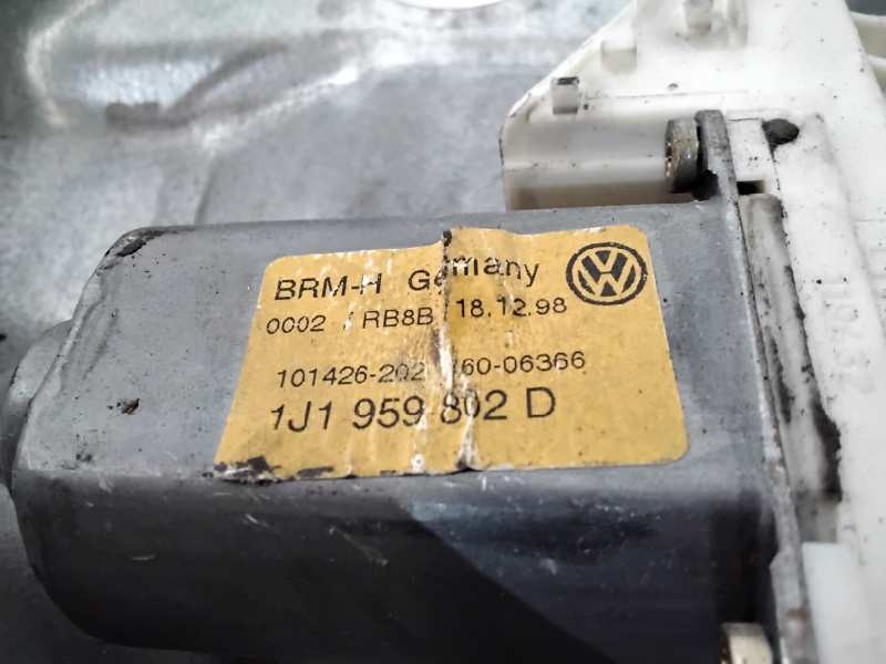 Recambio de elevalunas delantero derecho para volkswagen golf iv berlina (1j1) conceptline referencia OEM IAM 1J3837462H  