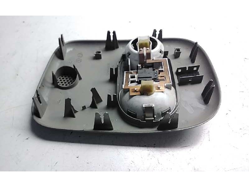 Recambio de luz interior para renault clio ii fase ii (b/cb0) authentique confort referencia OEM IAM 8200086011  