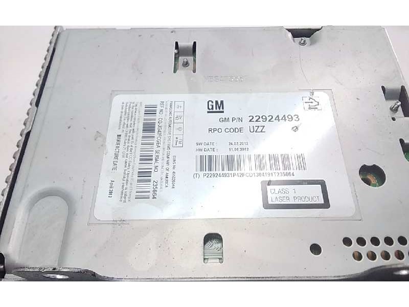 Recambio de sistema audio / radio cd para opel astra j lim. selective business referencia OEM IAM 22924493  