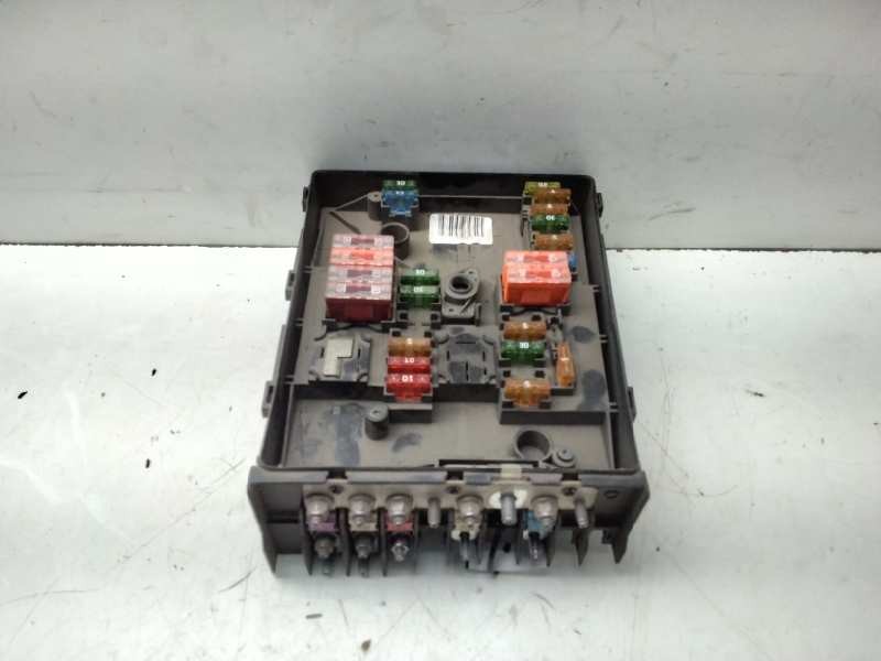 Recambio de caja fusibles para audi a3 (8p) referencia OEM IAM 1K0937125A  