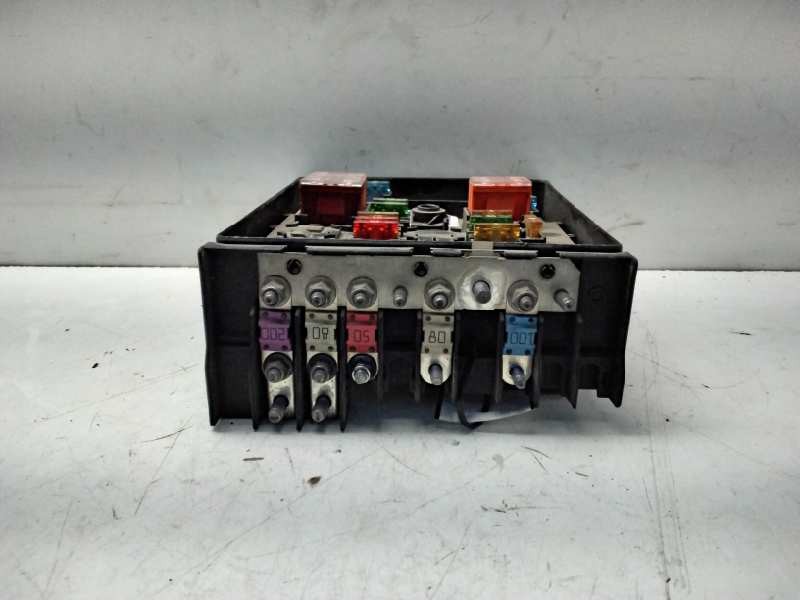 Recambio de caja fusibles para audi a3 (8p) referencia OEM IAM 1K0937125A  