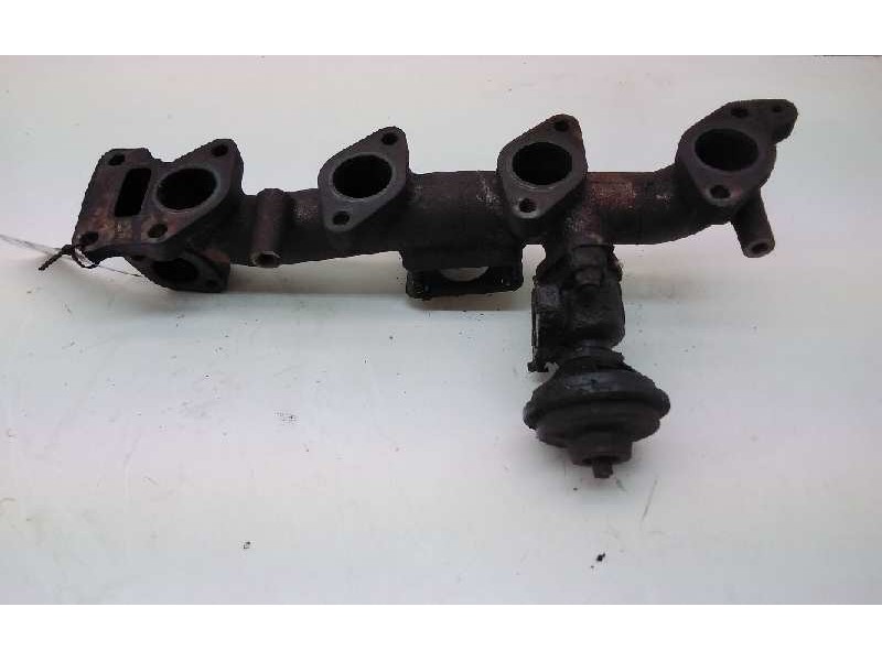 Recambio de colector escape para kia carens 2.0 crdi ex monovolumen referencia OEM IAM 2851027000  