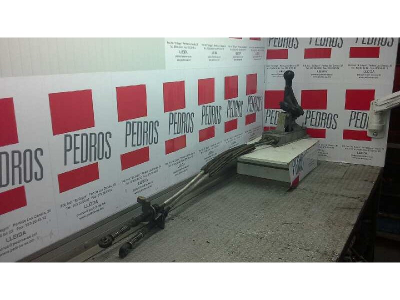 Recambio de palanca cambio para volkswagen caddy ka/kb (2k) furg. referencia OEM IAM 1K0711061A  