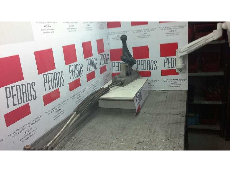 Recambio de palanca cambio para volkswagen caddy ka/kb (2k) furg. referencia OEM IAM 1K0711061A  