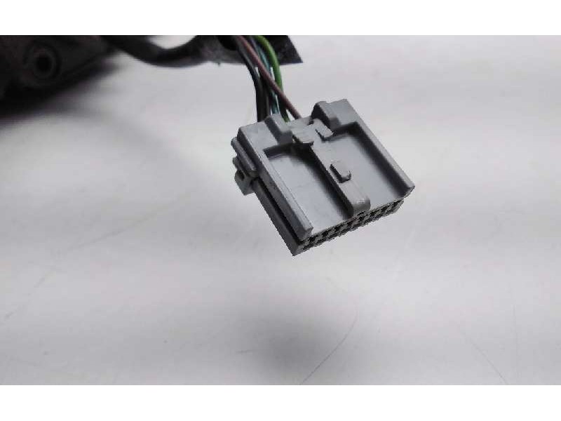 Recambio de retrovisor izquierdo para nissan primera berlina (p12) acenta referencia OEM IAM 96302BA420  