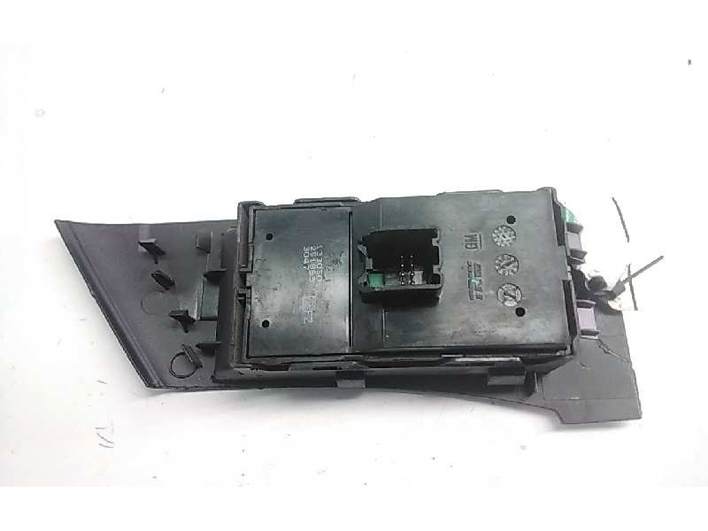 Recambio de mando elevalunas delantero izquierdo para opel astra j lim. selective business referencia OEM IAM 13405011  