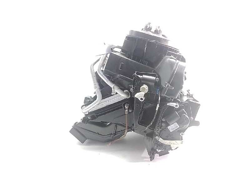 Recambio de calefaccion entera normal para volkswagen golf vii sportsvan advance bluemotion tech referencia OEM IAM 5Q1820005AN 