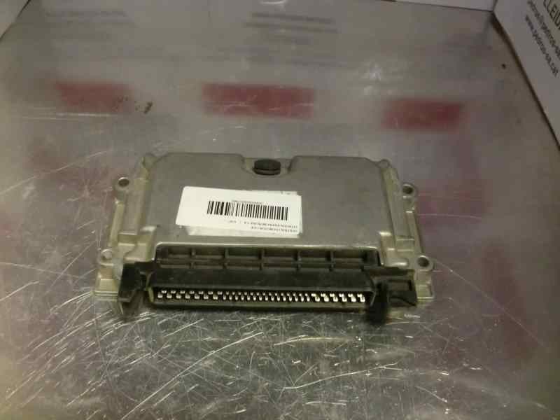 Recambio de centralita motor uce para citroen xsara berlina 1.6 referencia OEM IAM 0261204939 BOSCH 4067