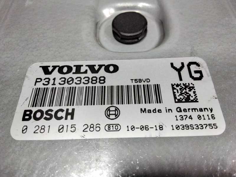 Recambio de centralita motor uce para volvo xc60 momentum awd referencia OEM IAM P31303388  