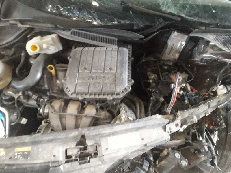 volkswagen polo (6c1) del año 2015