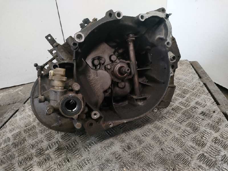 Recambio de caja cambios para citroen c15 d referencia OEM IAM 20TE11  