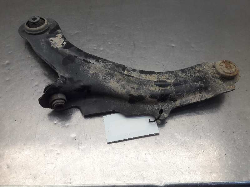 Recambio de brazo suspension inferior delantero derecho para renault scenic ii confort expression referencia OEM IAM   