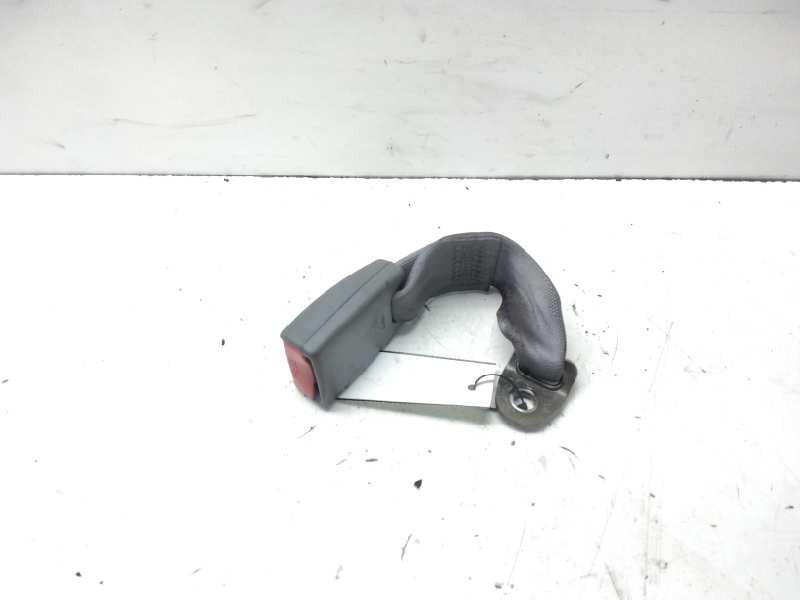 Recambio de enganche cinturon trasero derecho para honda logo (ga3) 1.3i referencia OEM IAM 990422F  