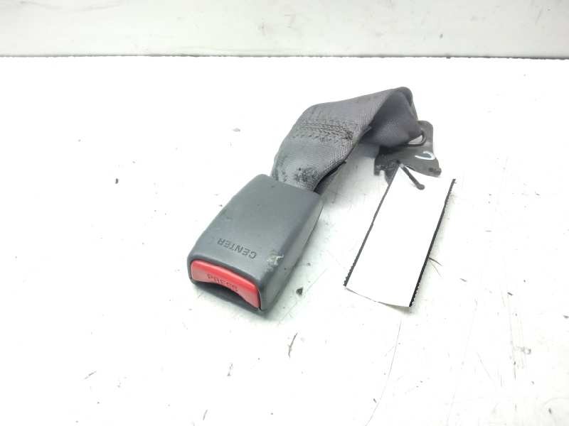 Recambio de enganche cinturon trasero central para honda logo (ga3) 1.3i referencia OEM IAM 990412AC  